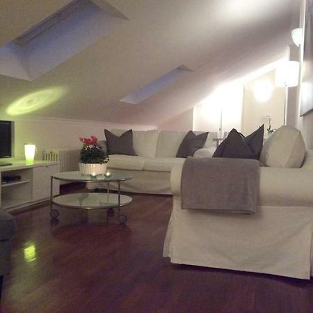 אלבה Apartment La Mansarda מראה חיצוני תמונה